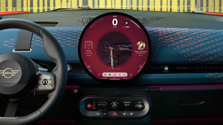 Alrafmagnaður MINI Aceman - innra rými - experience modes myndasafn - stýri