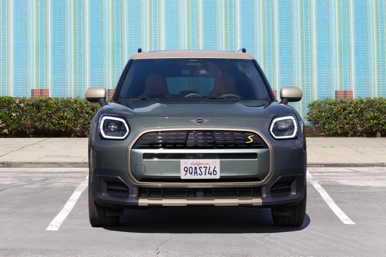 Alrafmagnaður MINI Countryman - ytra byrði - að framan